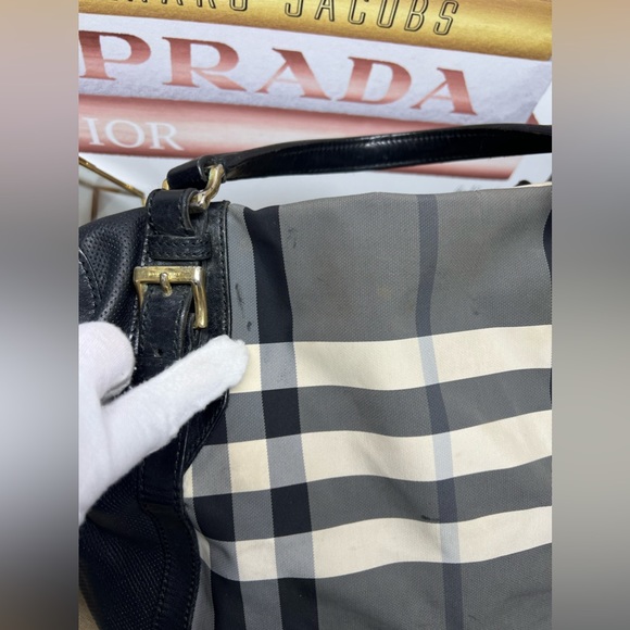 BURBERRY Black Smoke Check Nylon/Leather Hobo - Picture 7 of 16